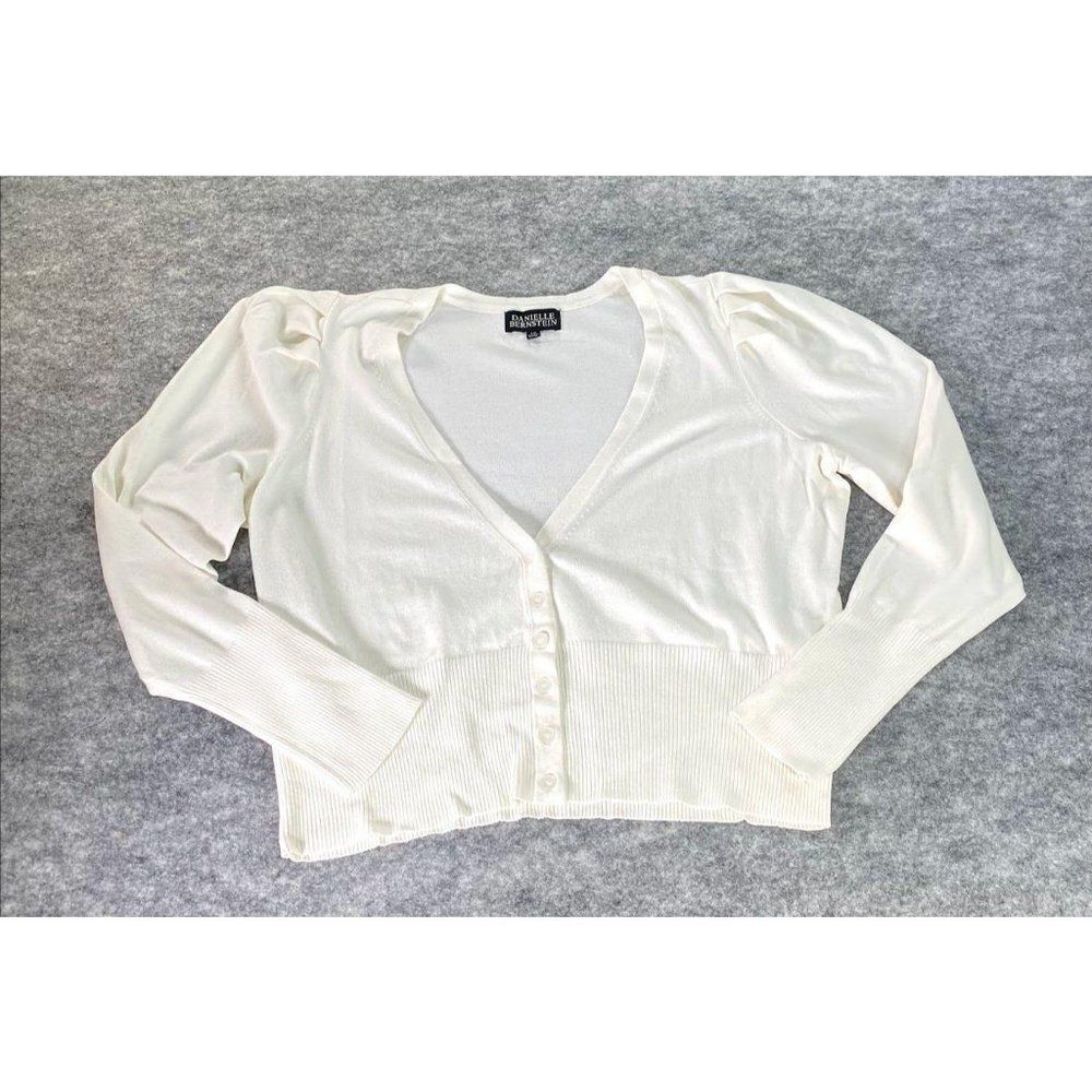 Danielle Bernstein White Cropped Light Weight Cardigan Sz 1X NEW - Picture 2 of 10
